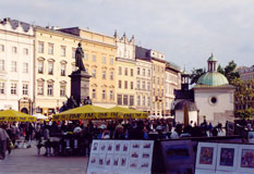 Marktplatz mit Mickiewicz-Denkmal und Adalbertkirche - 2004 by BRUNELIK.AT