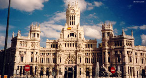 Palacio de Communicaciones - 2000 by BRUNELIK.AT